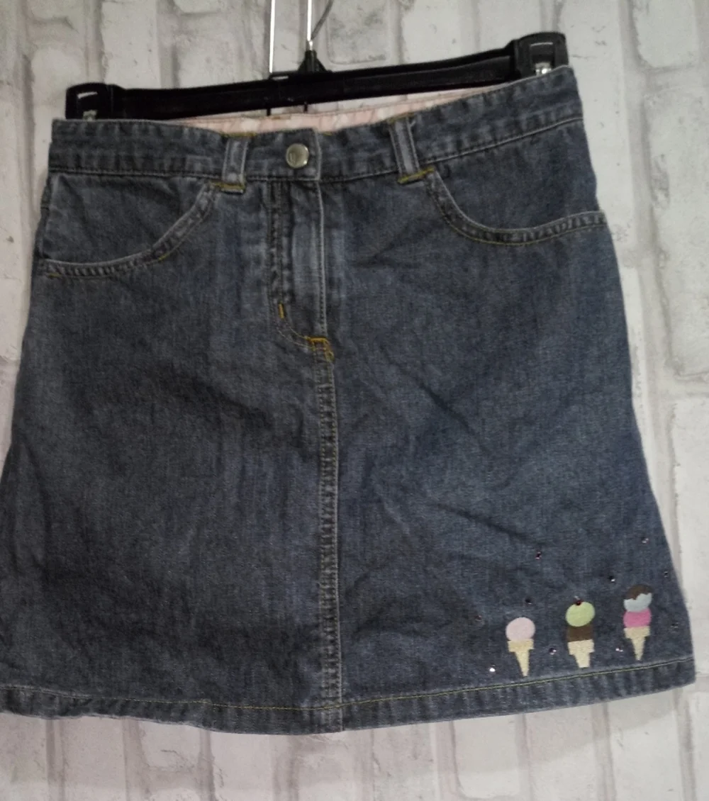 Gymboree blue jean skirt embroidered pictu…